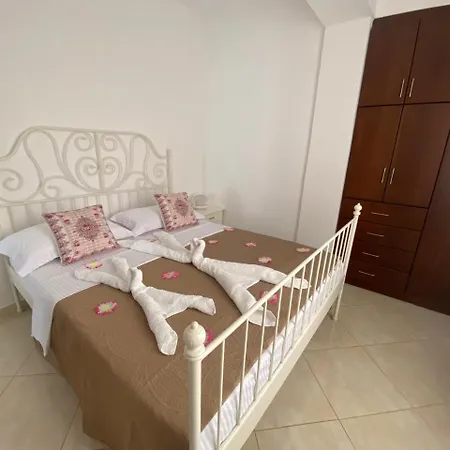 Tarace Sea View Sarande