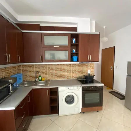 Tarace Sea View Apartment *
